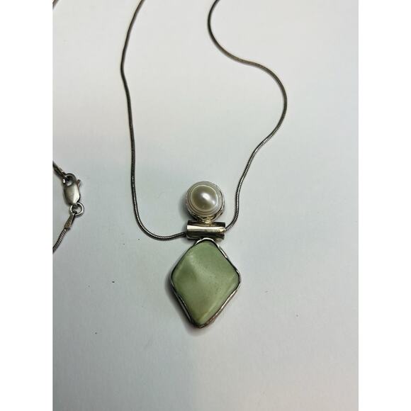 IJC Italy 925 Sterling Green Stone Pearl Pendant Necklace 28” Chain - Picture 8 of 8